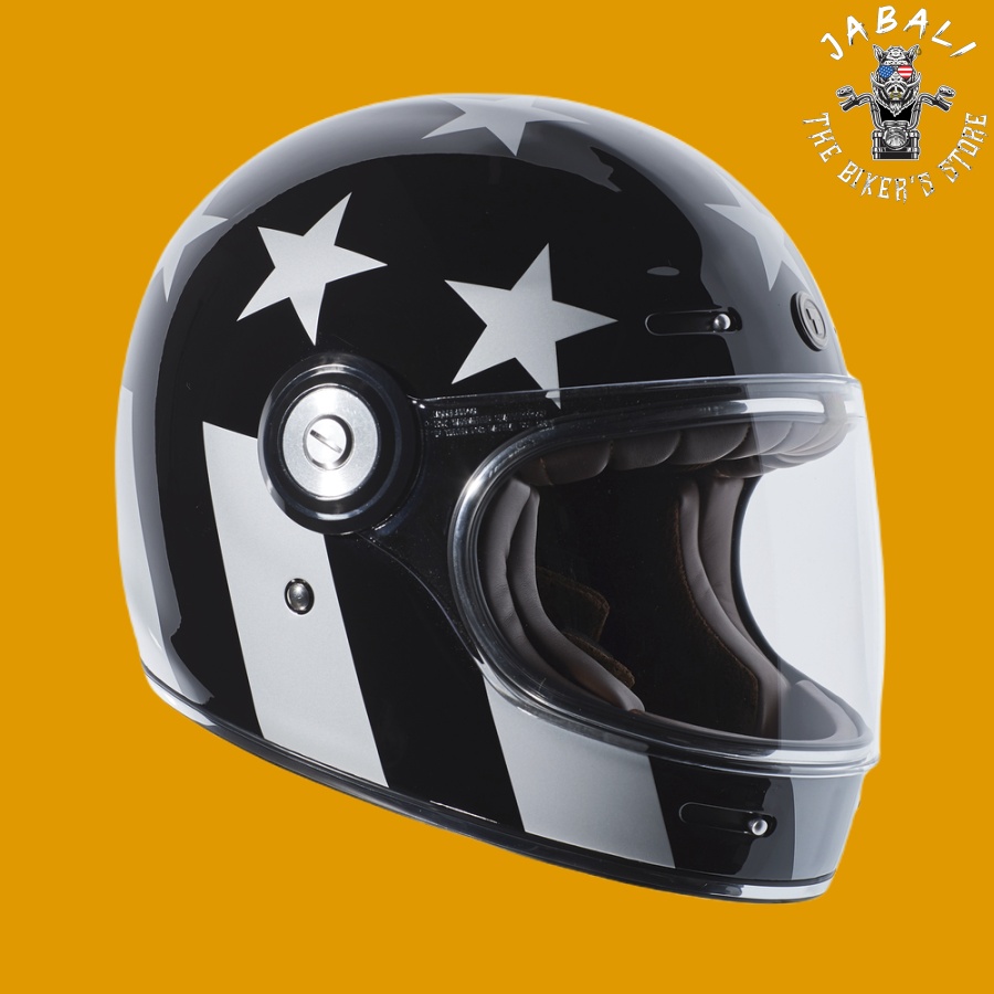 T105CAP CaptainVegas Right